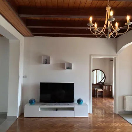 Appartement Lucic *